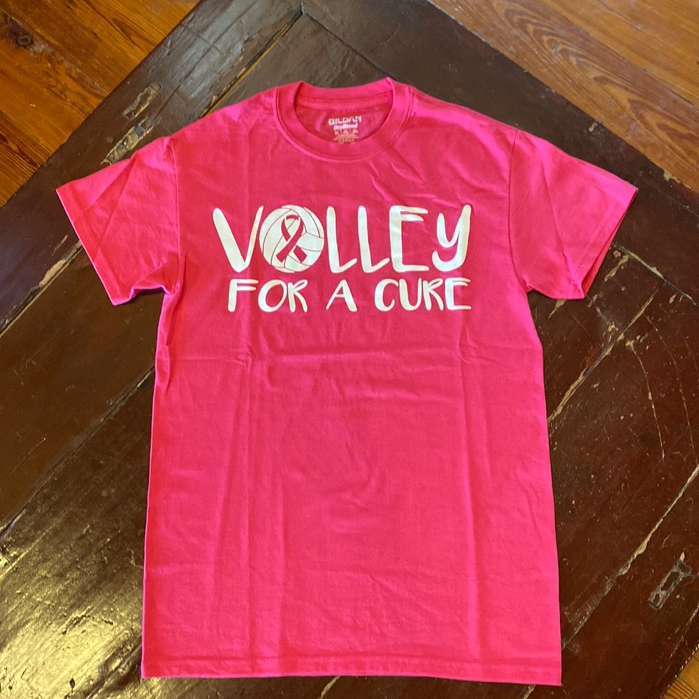 NWOT “Volley for a Cure” Breast Cancer Awareness Tee